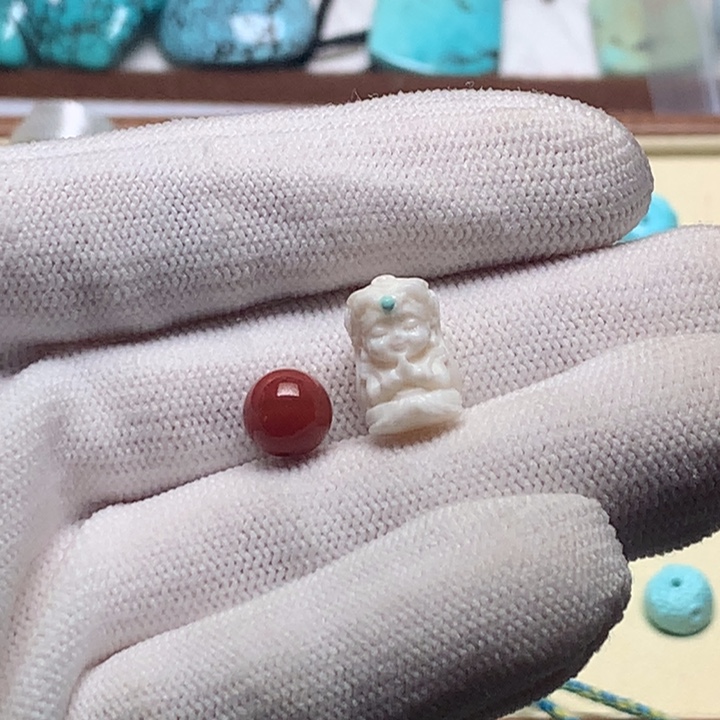 南红玛瑙未镶嵌珠宝奇石