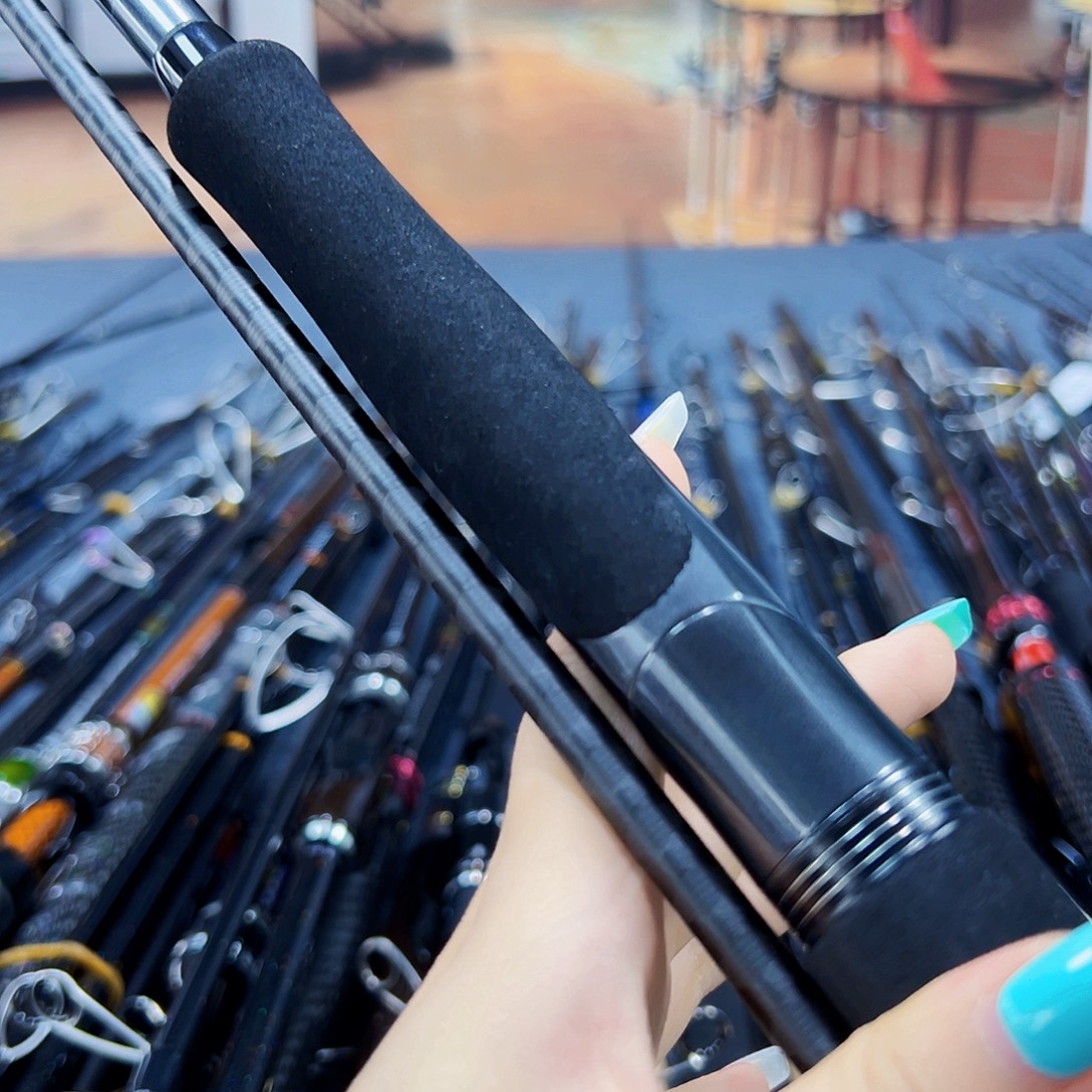 爱***刘碳素露娜2.9m远投竿子