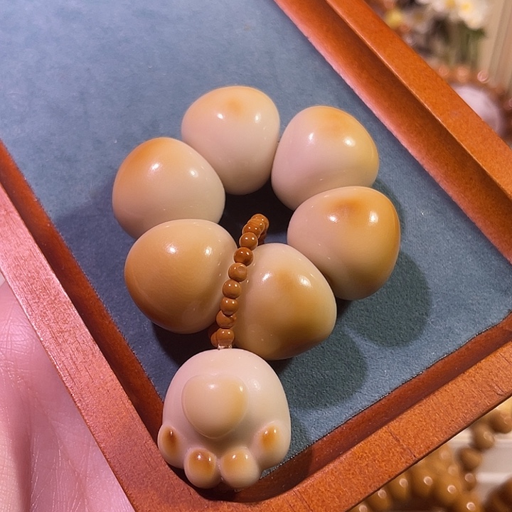 符***宝吊坠猴头核桃牙果太阳花手捻