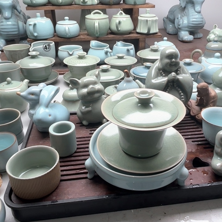 地拖微微变形，容量170，九支钉烧