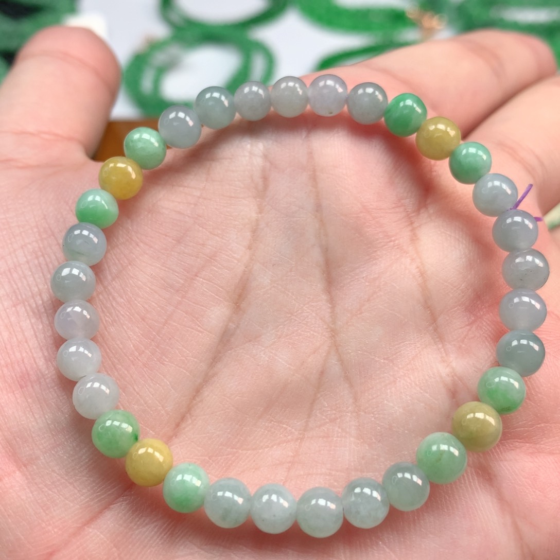 翡翠手链未镶嵌翡翠