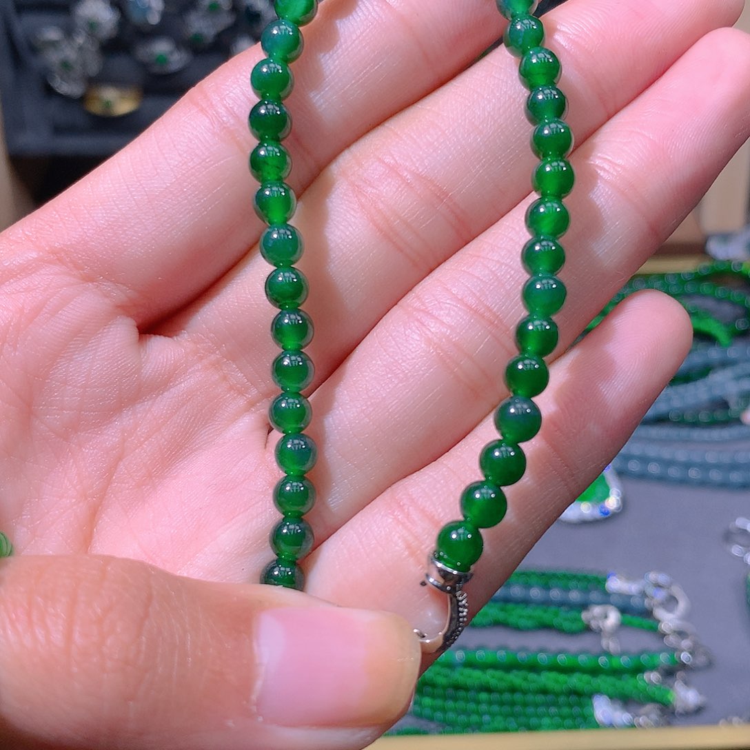 翡翠戒指未镶嵌天然翡翠