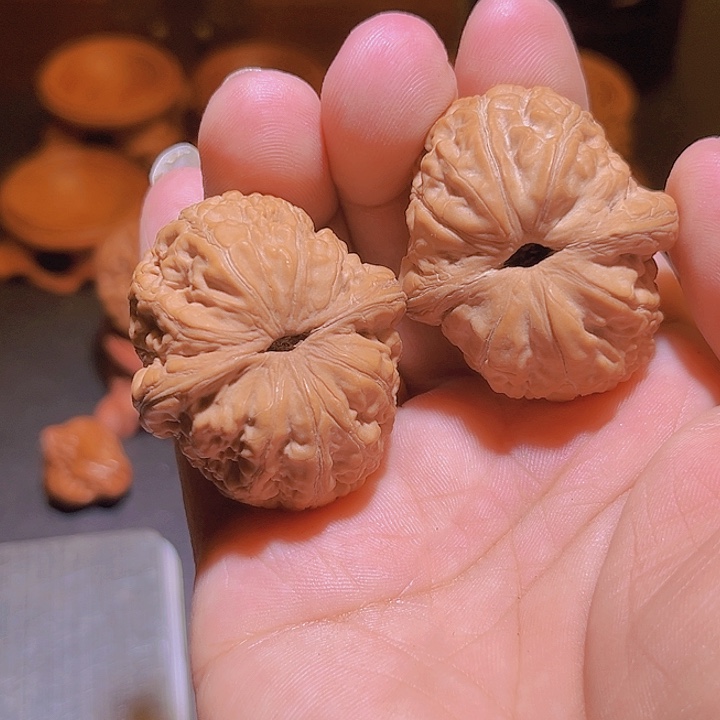 文玩核桃把件-****?元宝