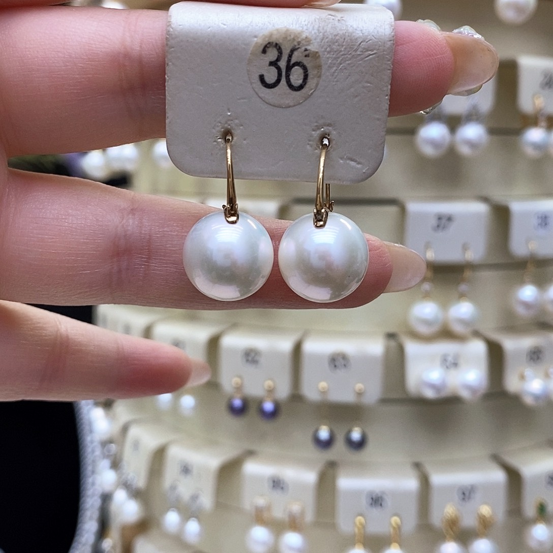 18K金镶嵌耳饰淡水珍珠