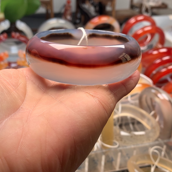 玛瑙/玉髓未镶嵌手镯