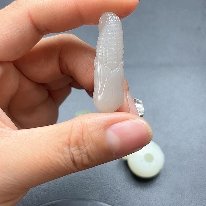 【闪购商品】颈饰未镶嵌和田玉