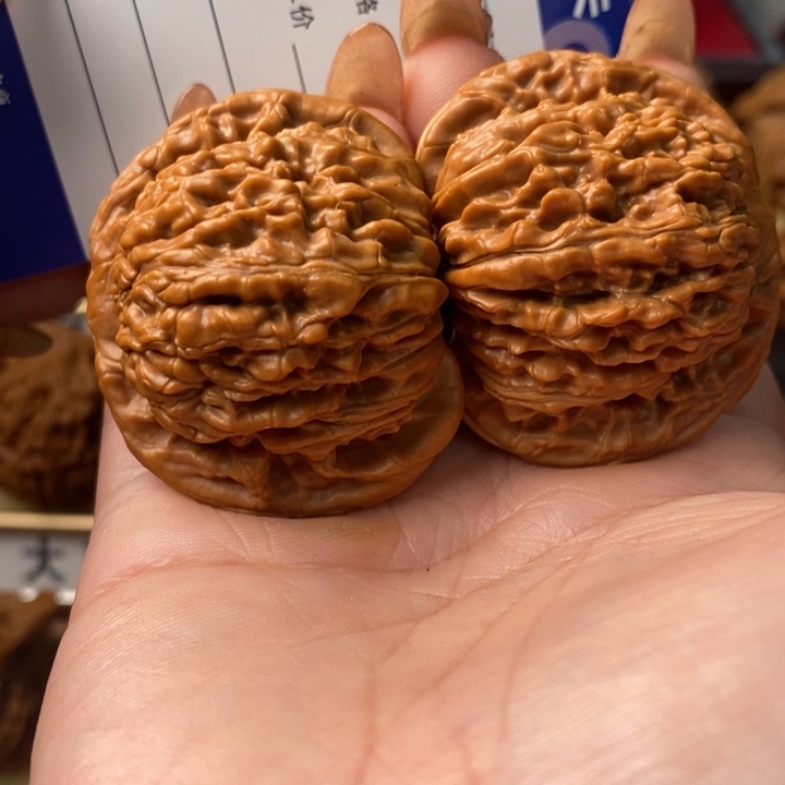 元***宵把件桃核全品大娄子