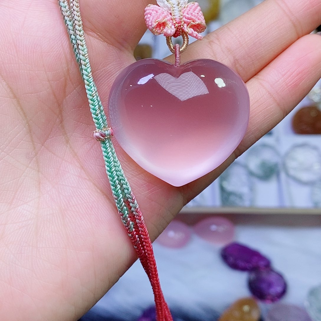 未镶嵌吊坠(赠链)水晶