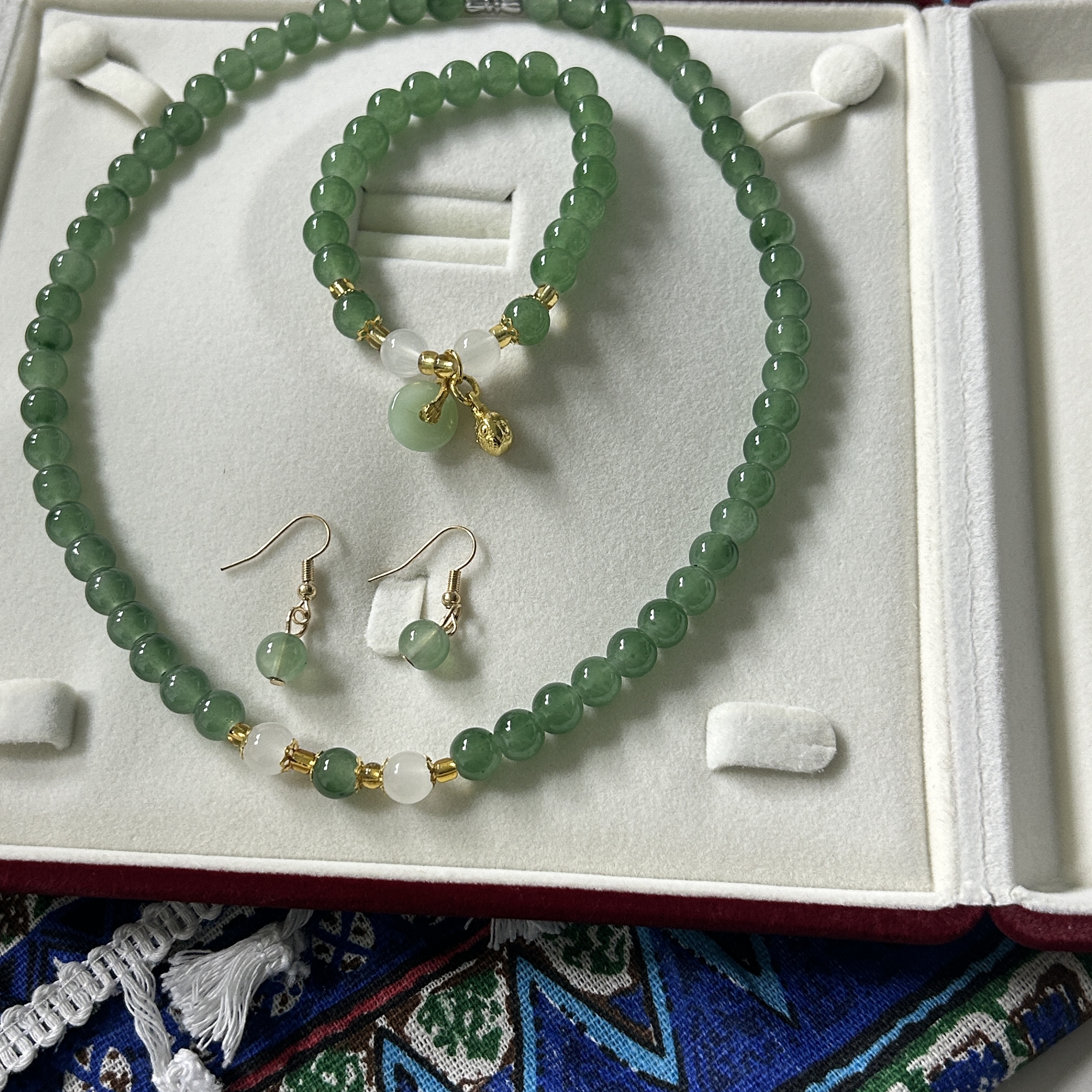 SPKC030000时尚风格饰品送精美礼盒