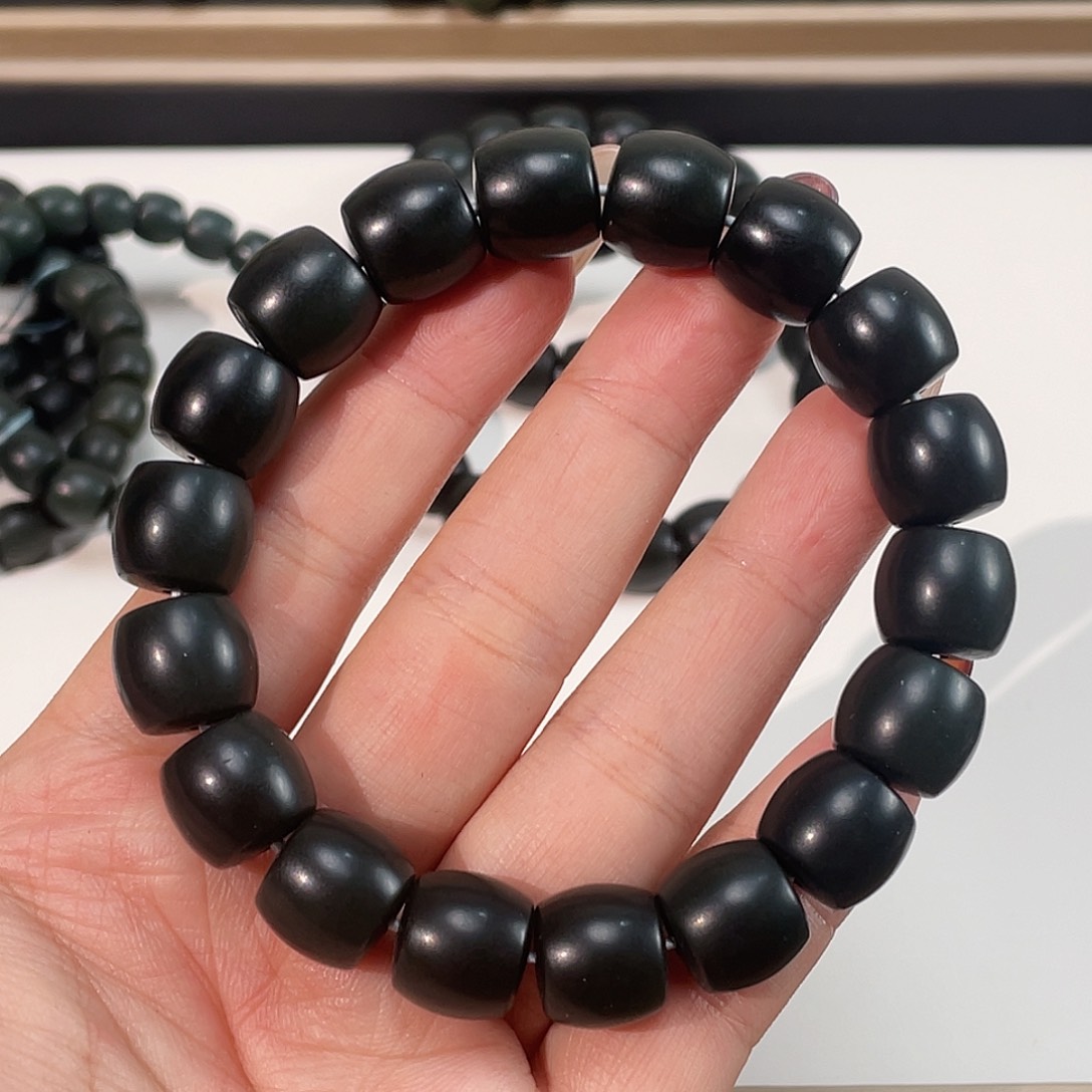 和田玉手链未镶嵌新疆黑青 13