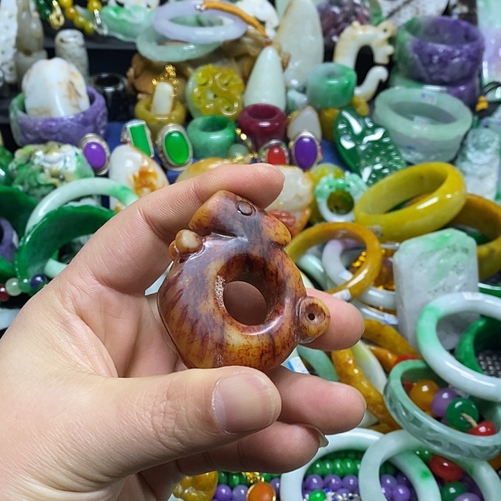 颈饰未镶嵌翡翠官方正规军回血放漏