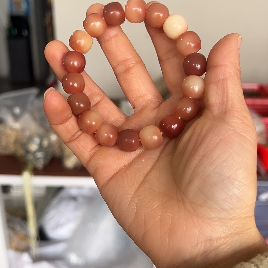 白玉菩提吊坠12×13干磨