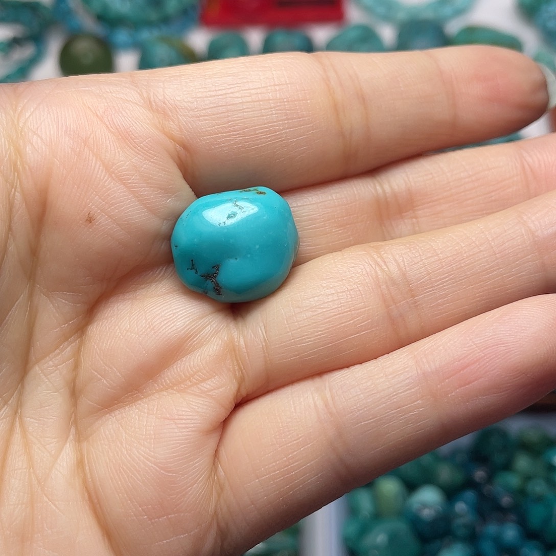 ****光绿松石未镶嵌手链