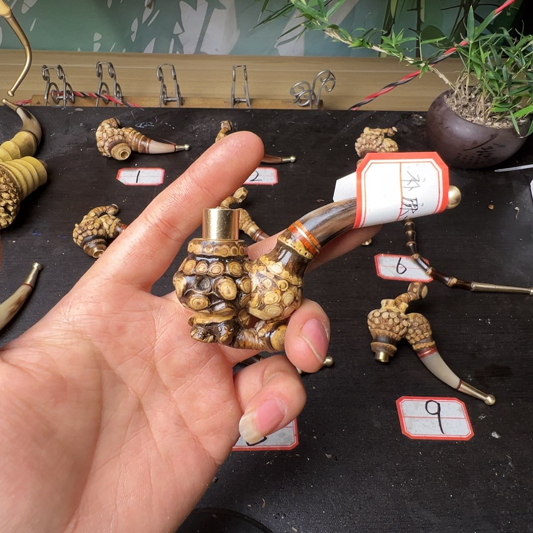 ****瑟大叶紫檀（黑酸枝木类）