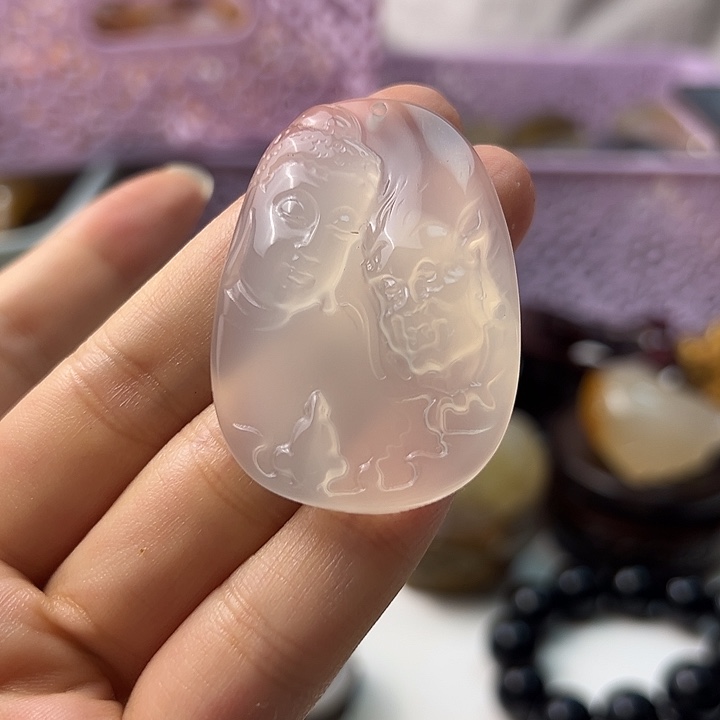 玛瑙/玉髓颈饰未镶嵌