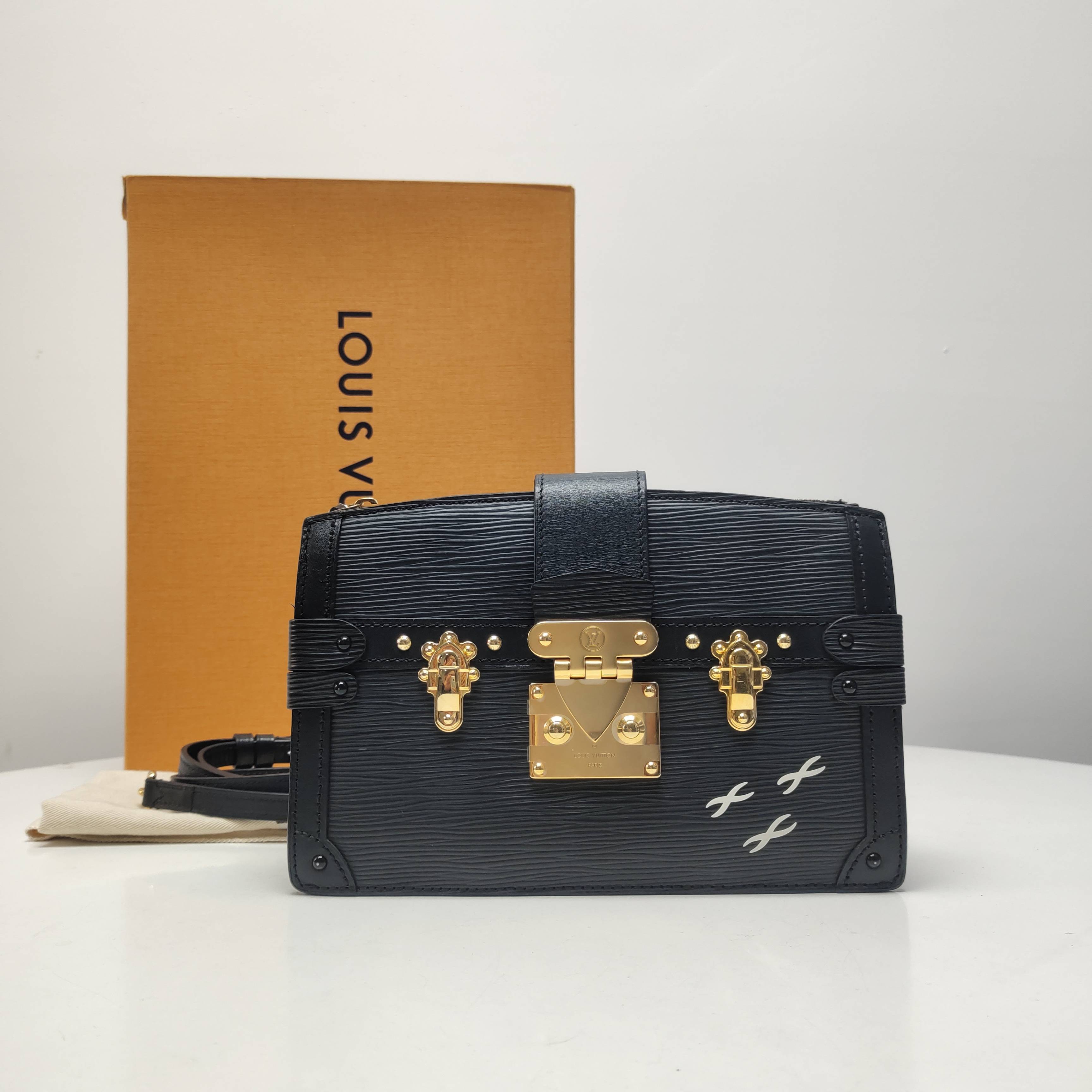 95新 LouisVuitton/路易威登 玺越奢品 水波纹软盒子包 CPMQ045