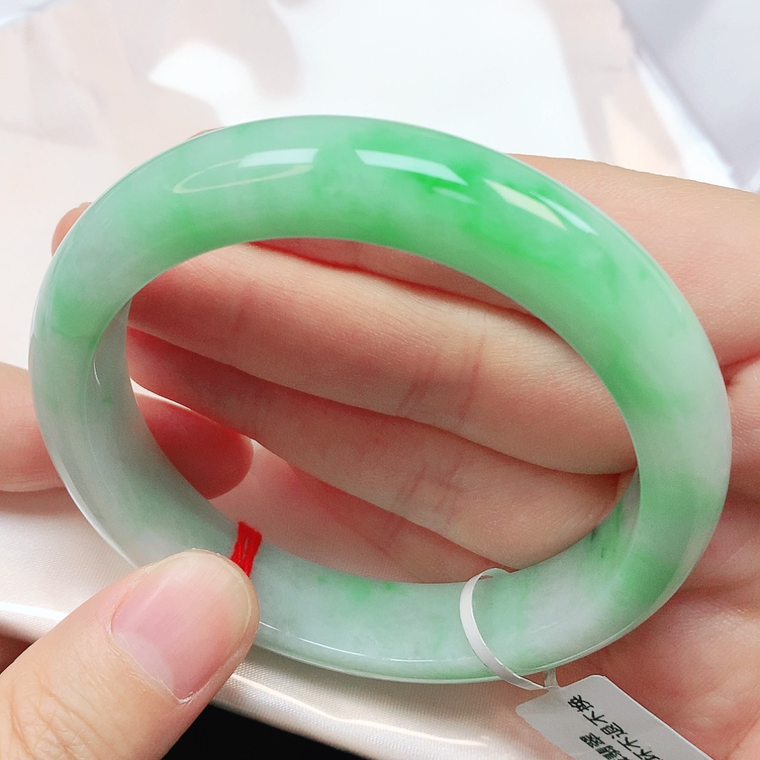 未镶嵌手镯翡翠抖音223