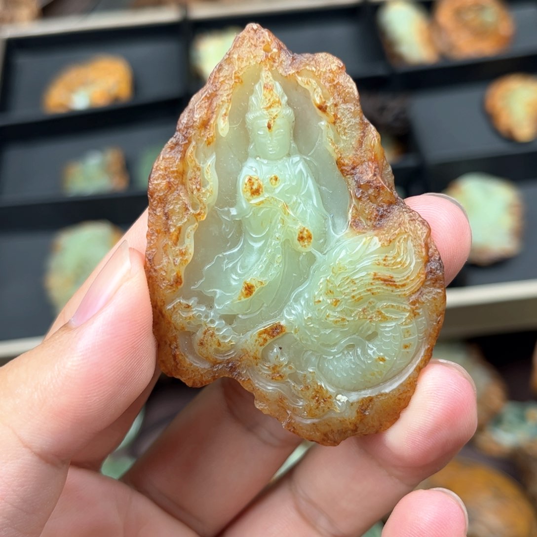 岫岩河磨玉（透闪石质玉）未镶嵌颈饰