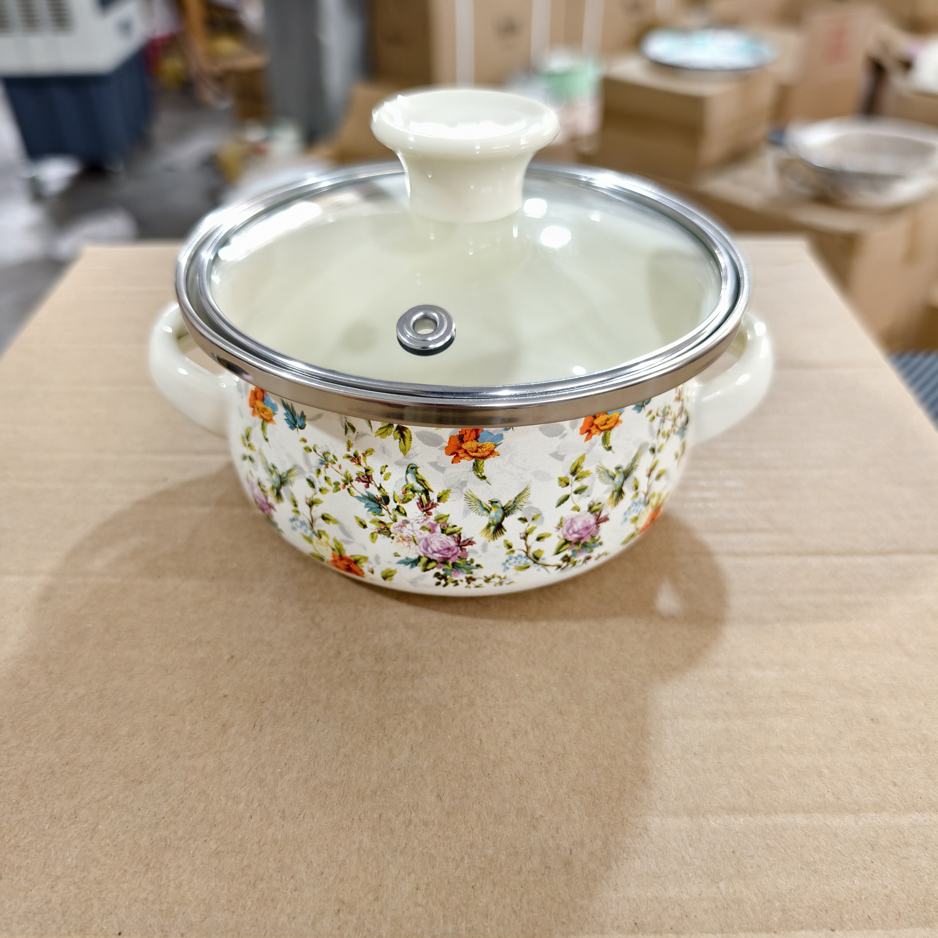 12厘米加厚搪瓷小锅花型随机1个