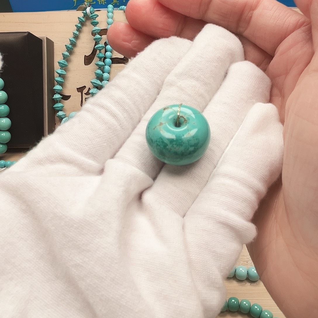 绿松石雕刻未镶嵌