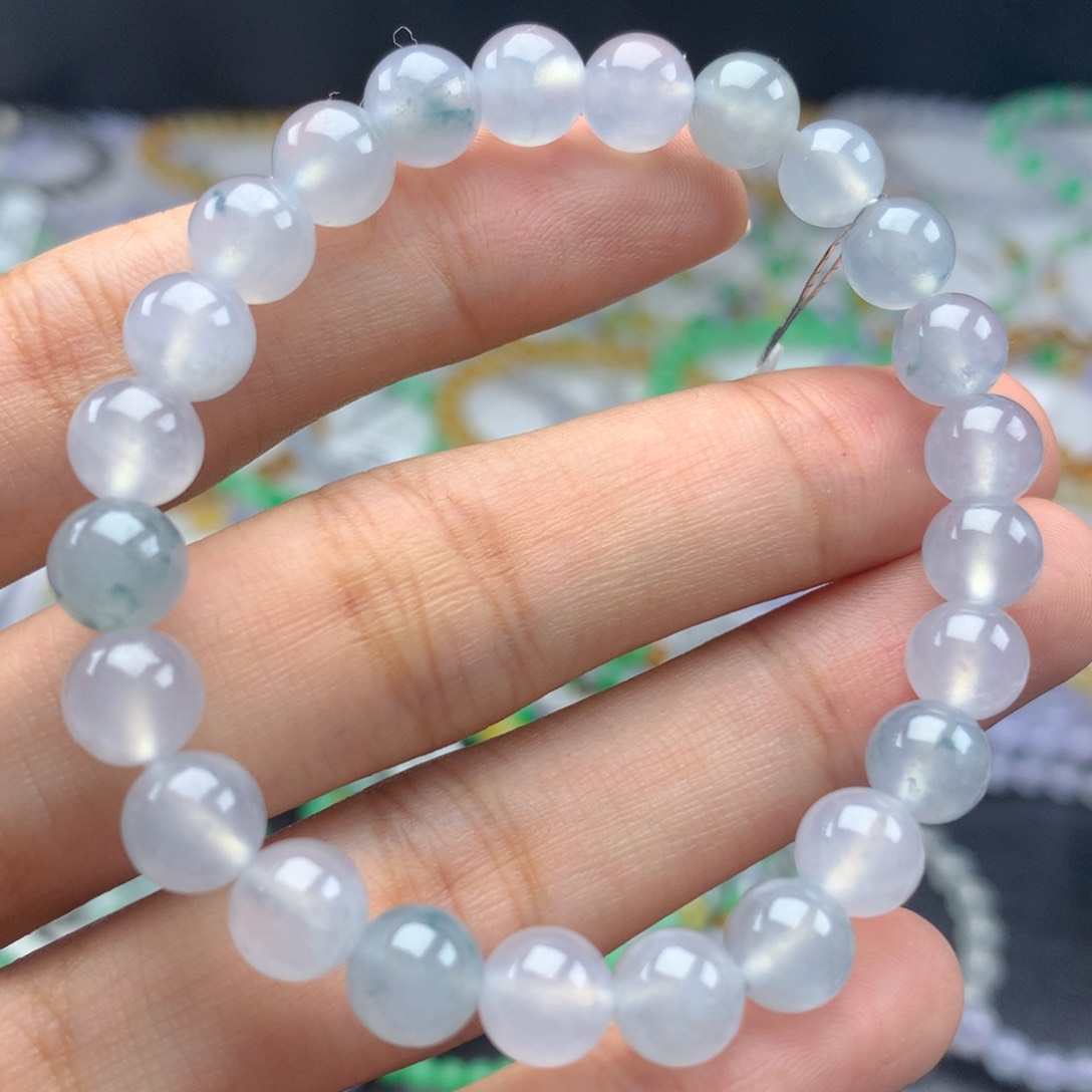 未镶嵌翡翠手链卡