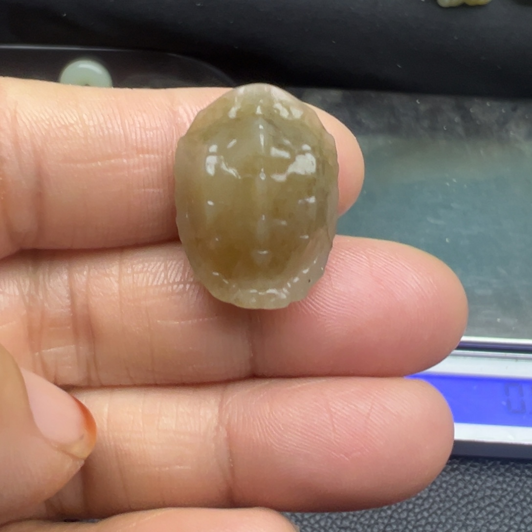 和田玉（糖玉）未镶嵌吊坠(不含链)