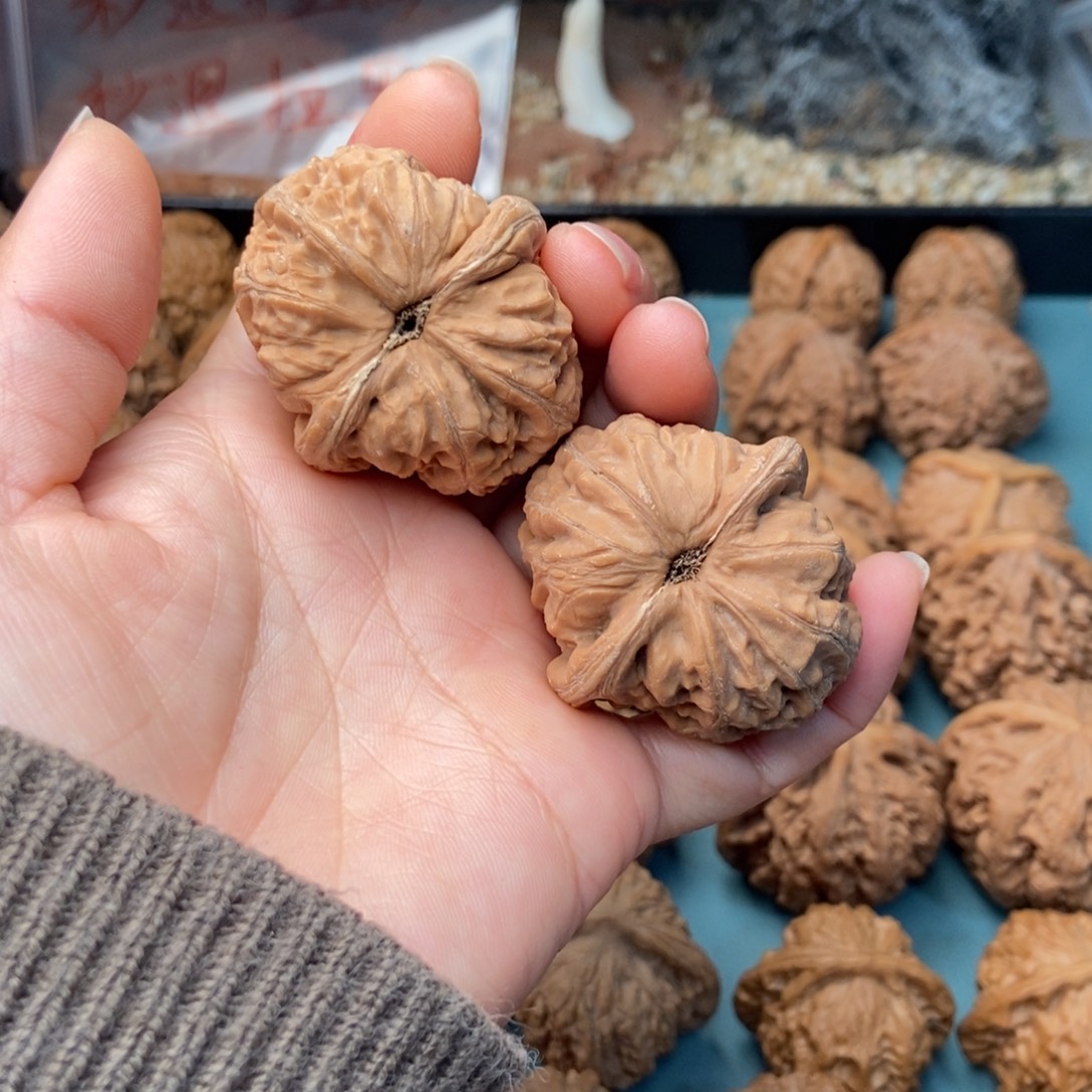 汪***发文玩核桃把件元宝6