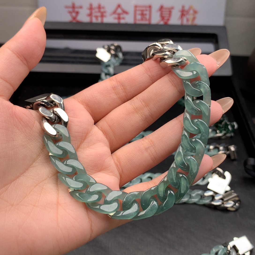 守***人翡翠未镶嵌手链004