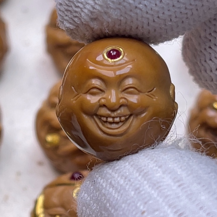 猴头核桃吊坠开心