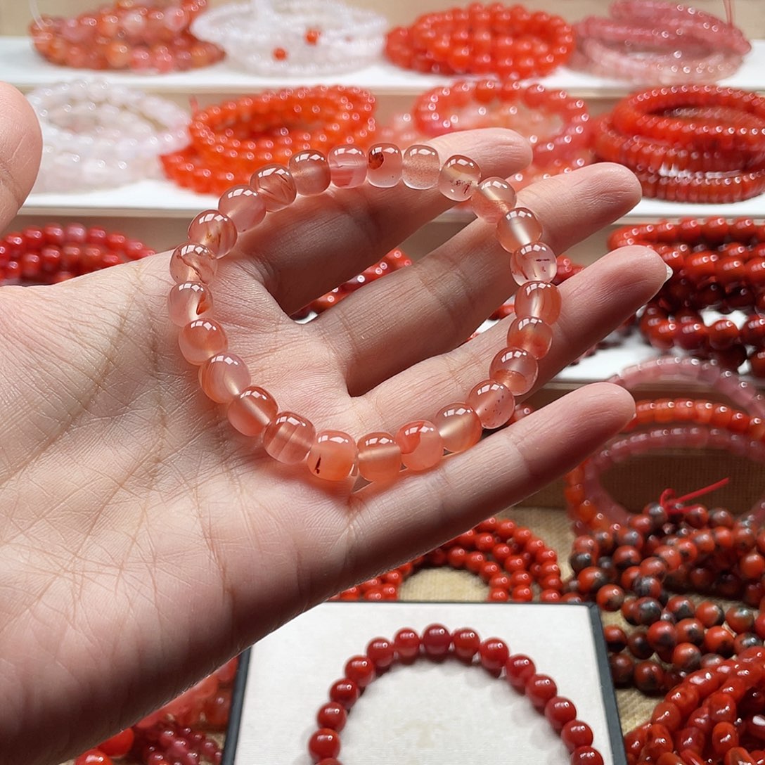 南红玛瑙未镶嵌手链