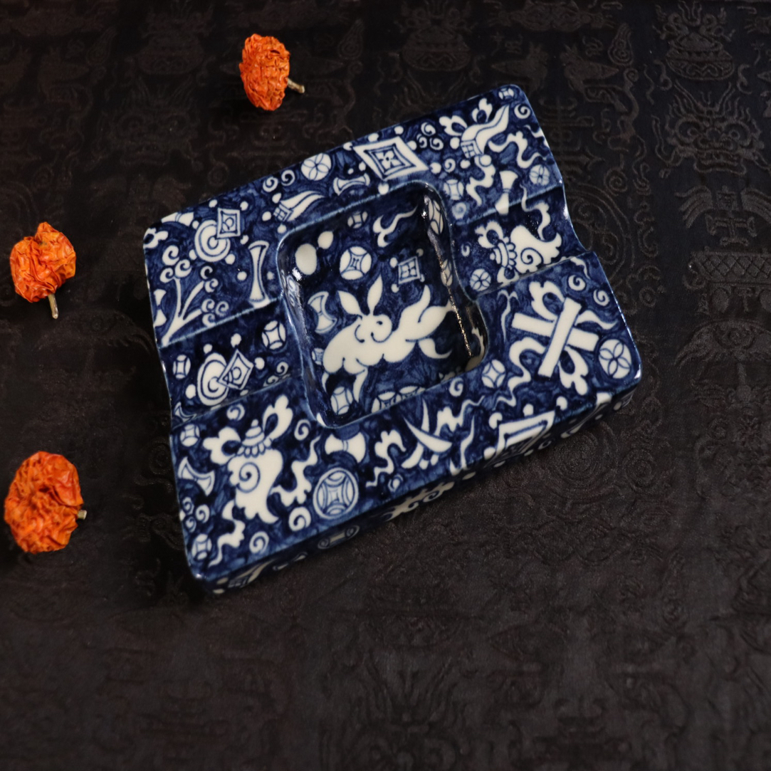 幽蓝溪堂 景德镇陶瓷全手工手绘 仿元青花二号釉杂宝兔子雪茄缸