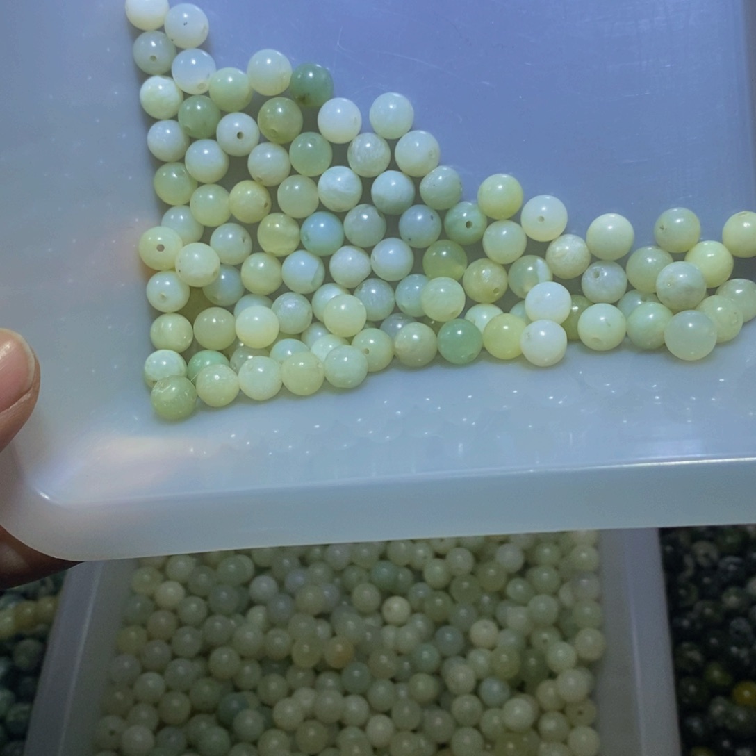 【闪购商品】蛇纹石玉颈饰未镶嵌106