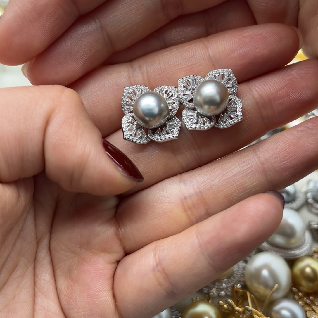 海水珍珠银S925镶嵌耳饰