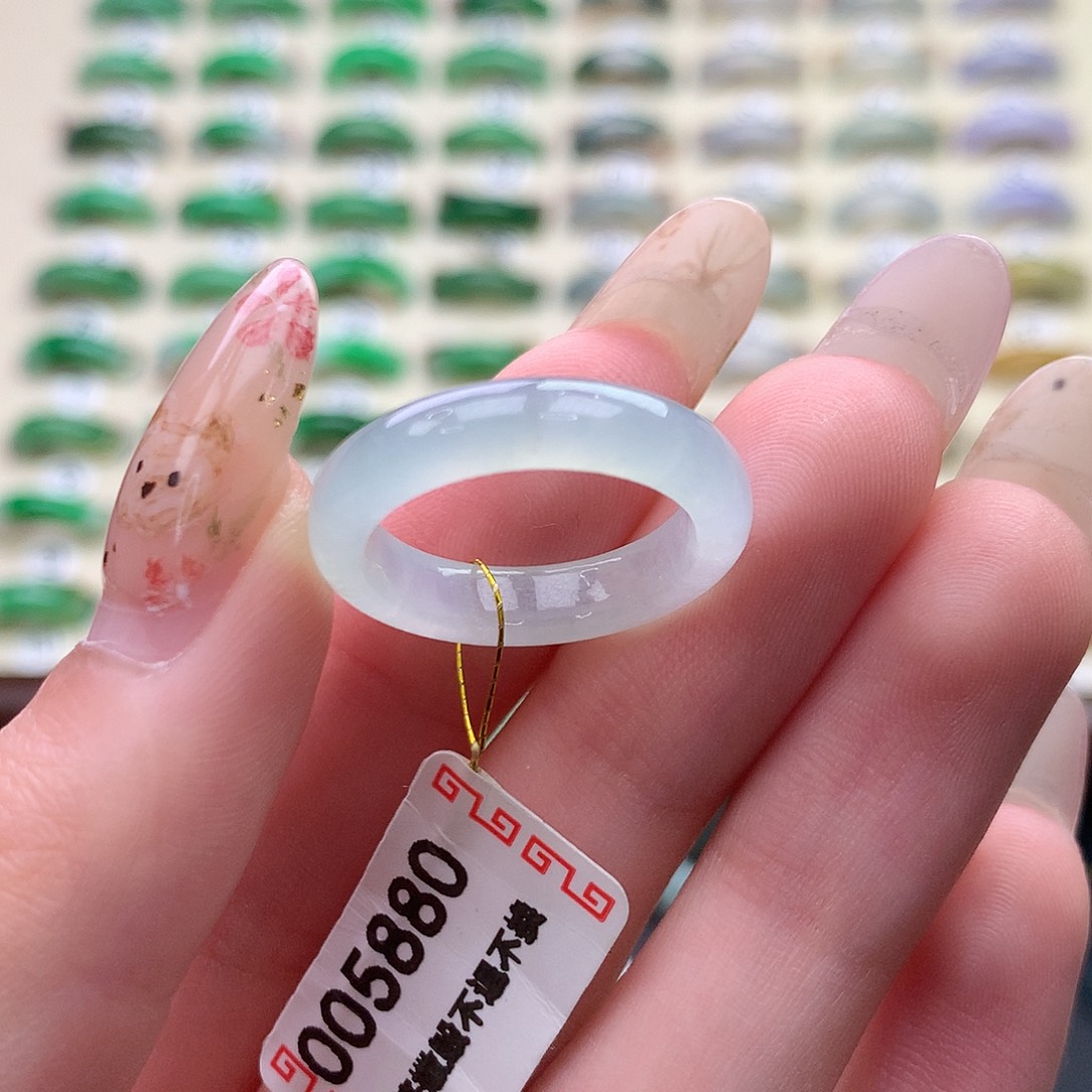 翡翠未镶嵌戒指港14