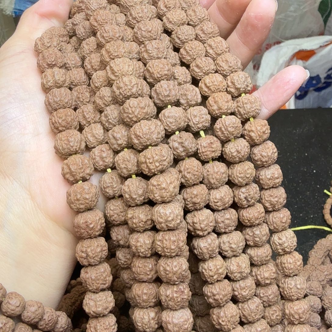 吊坠金刚菩提红方印梅花1条  保全品手持