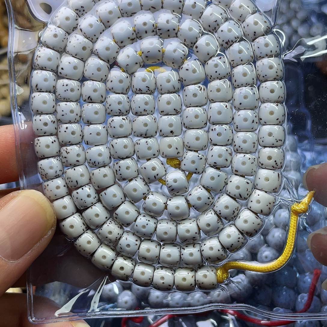 星月菩提吊坠8 7直切1111