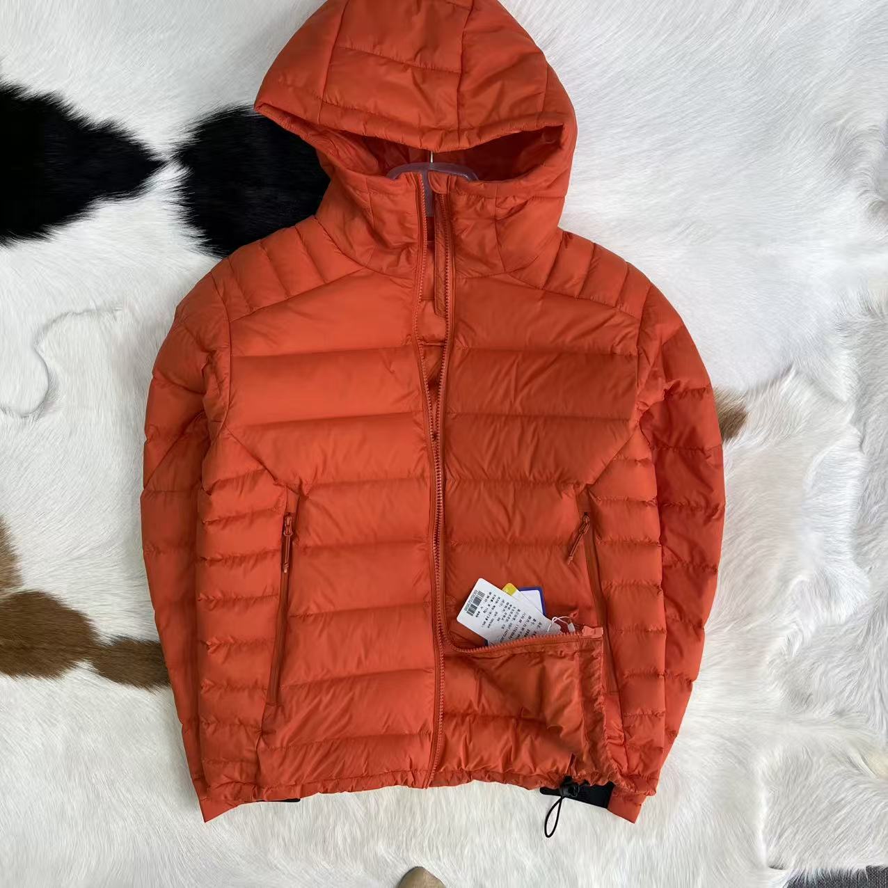 大厂货源 细节拉满 90%白鸭绒 冬季户外连帽排骨羽绒服外套