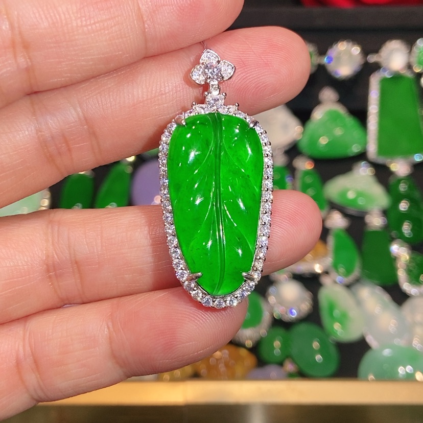 【闪购商品】颈饰未镶嵌翡翠天然翡翠