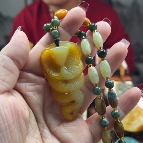 岫玉挂件未镶嵌挂件