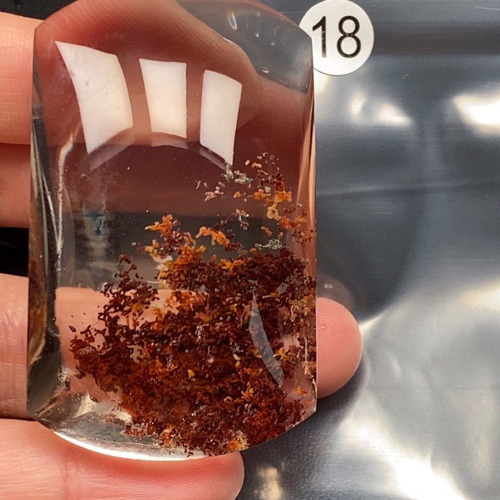 小***子颈饰水晶未镶嵌天然