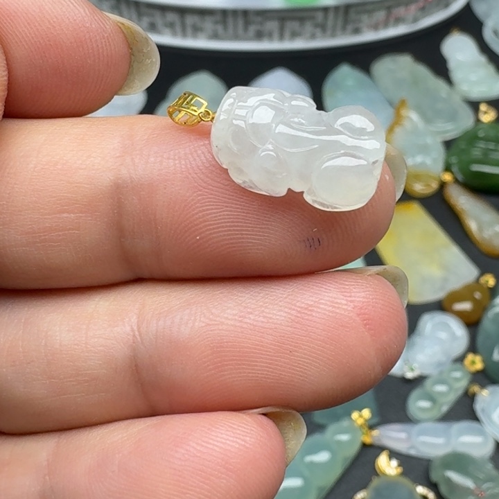 翡翠18K金镶嵌吊坠(不含链)