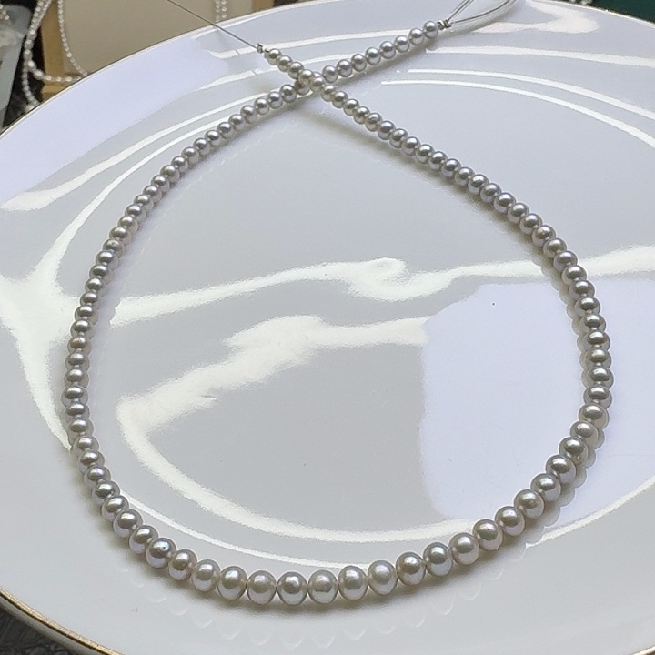 淡水珍珠合金耳饰