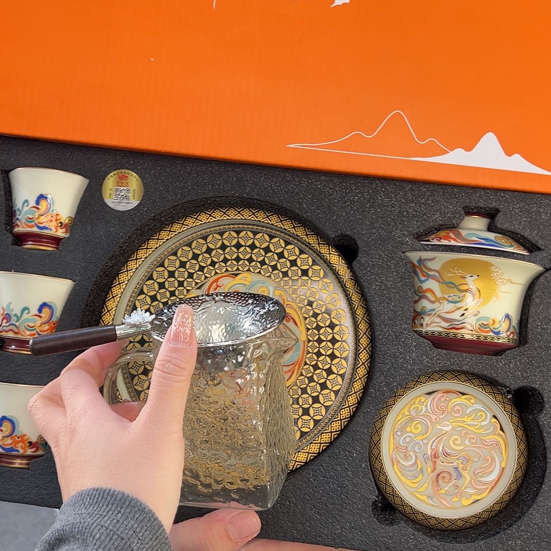 盖碗很漂亮我很喜欢