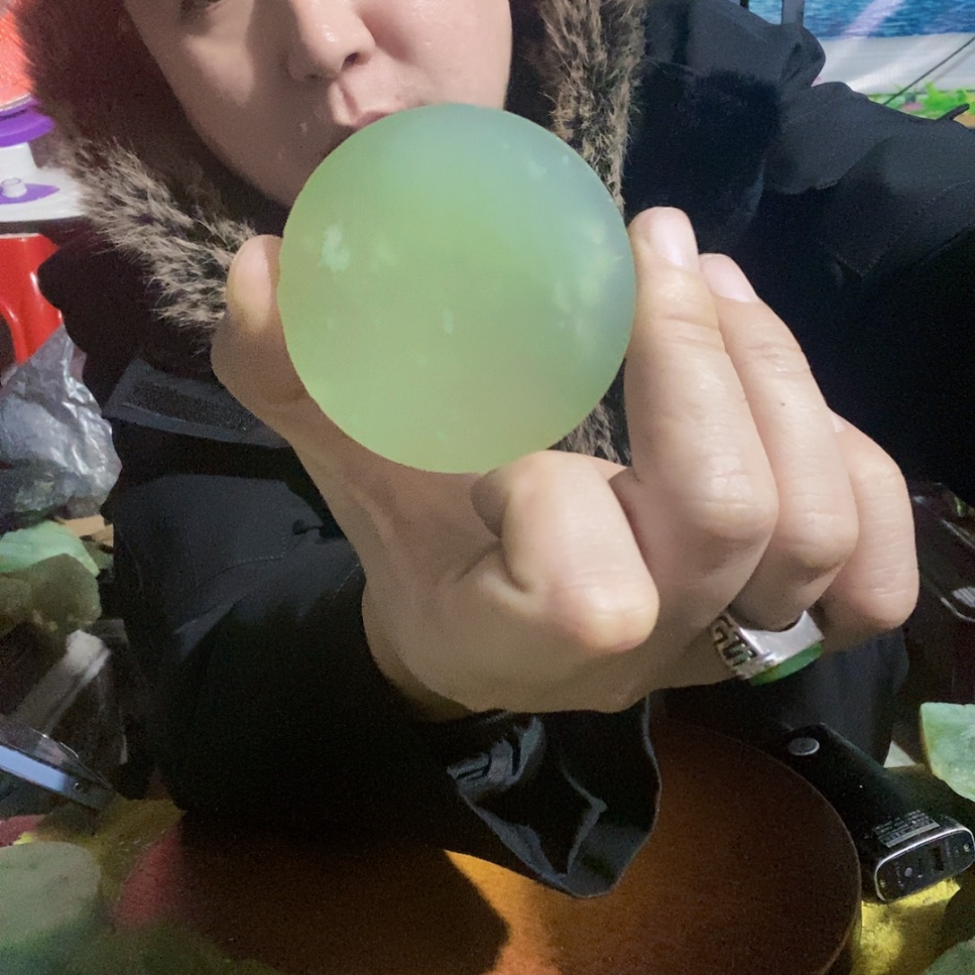 蛇纹石玉未镶嵌珠宝奇石