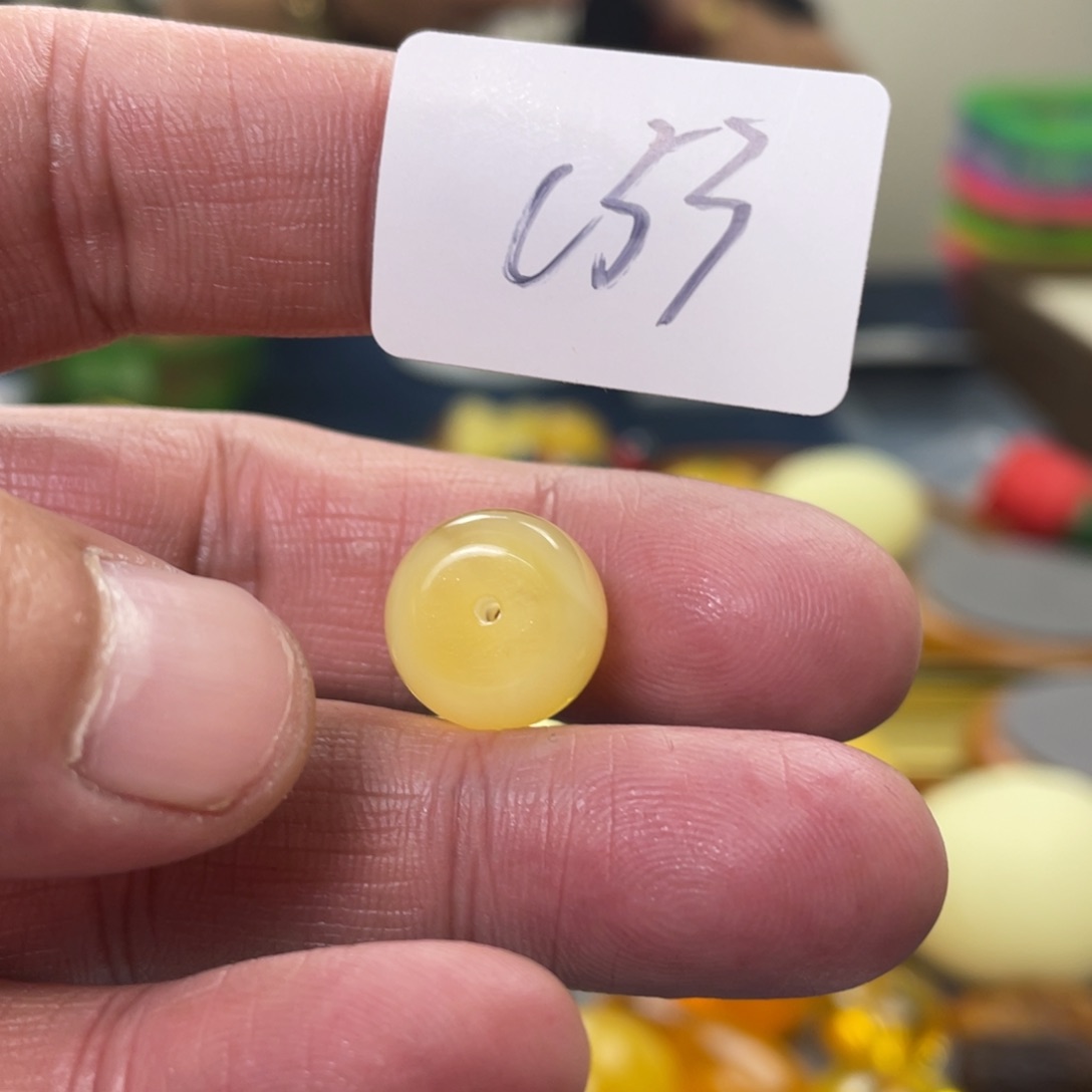手链琥珀未镶嵌多样性发，发其中一件