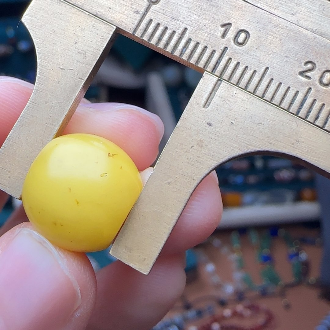 手链琥珀未镶嵌元***宝