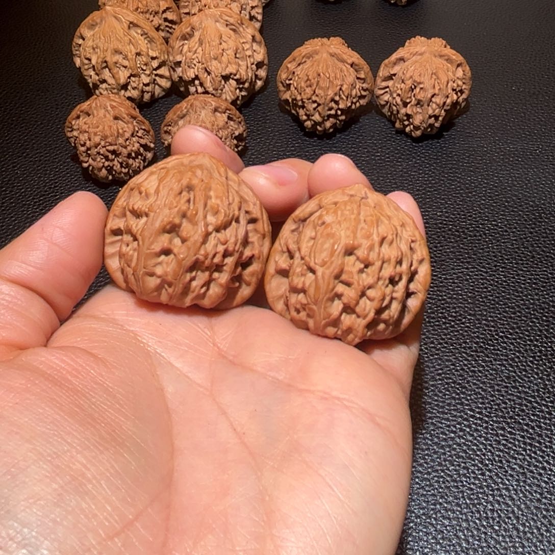 a***尊把件文玩核桃白狮子37