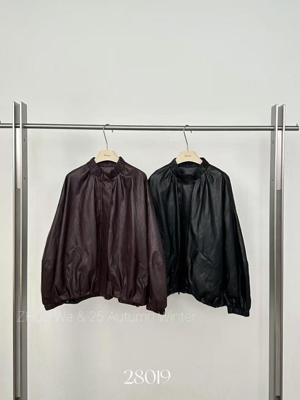 杨杨 DH-DK2528019/衣长69.5柔软质感复古时髦宽松廓形皮衣外套