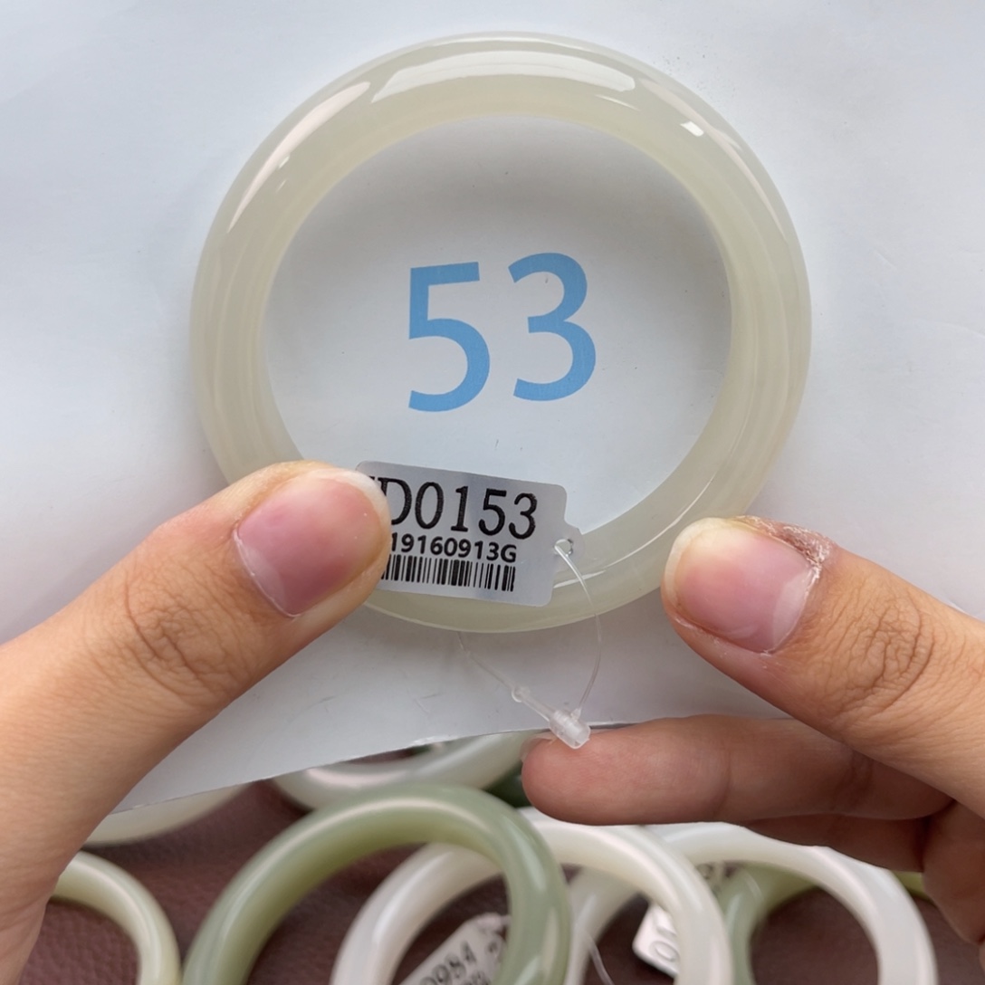 和田玉未镶嵌手镯好***生