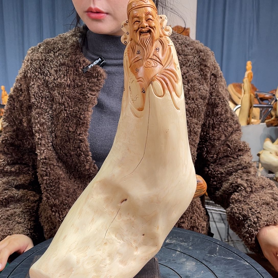 柏木（崖柏）随型艺术根雕